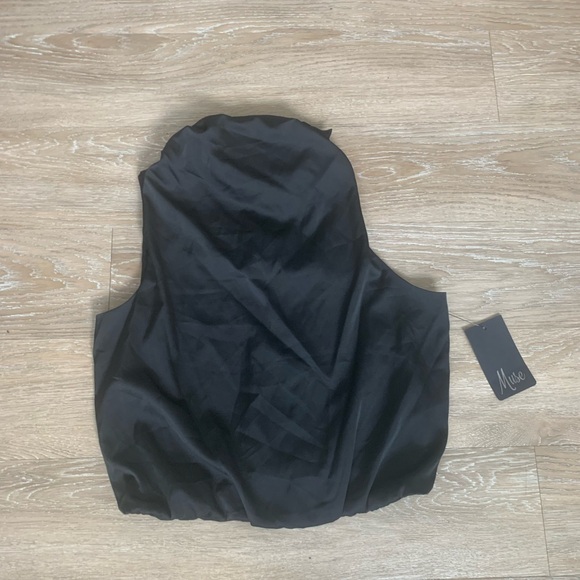 Muse Tops - Muse Black Sleeveless Top Size 10